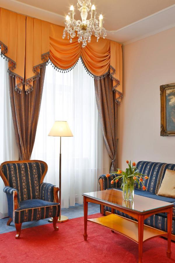 Hotel Kolonada 4*